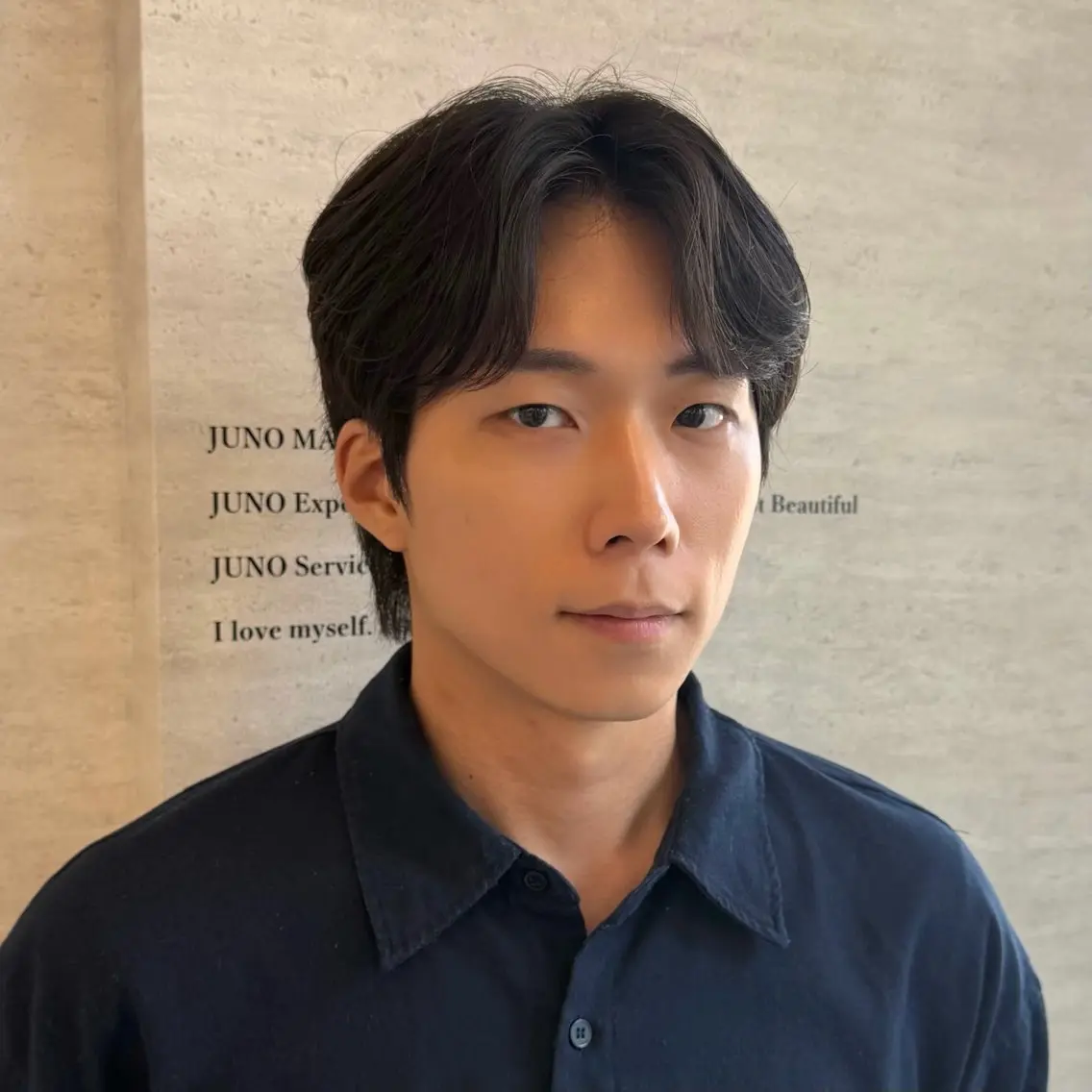メンズ カット パーマ 縮毛矯正 韓国式ダウンパーマ 🇰🇷櫻井健のヘアスタイル