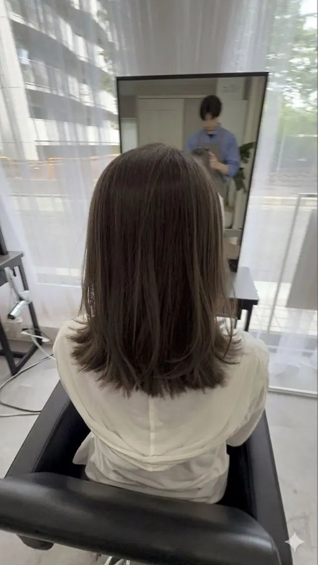 ミディアム カラー カット ヘアカラー トリートメント 【CLOVE】阿世賀 潤のヘアスタイル