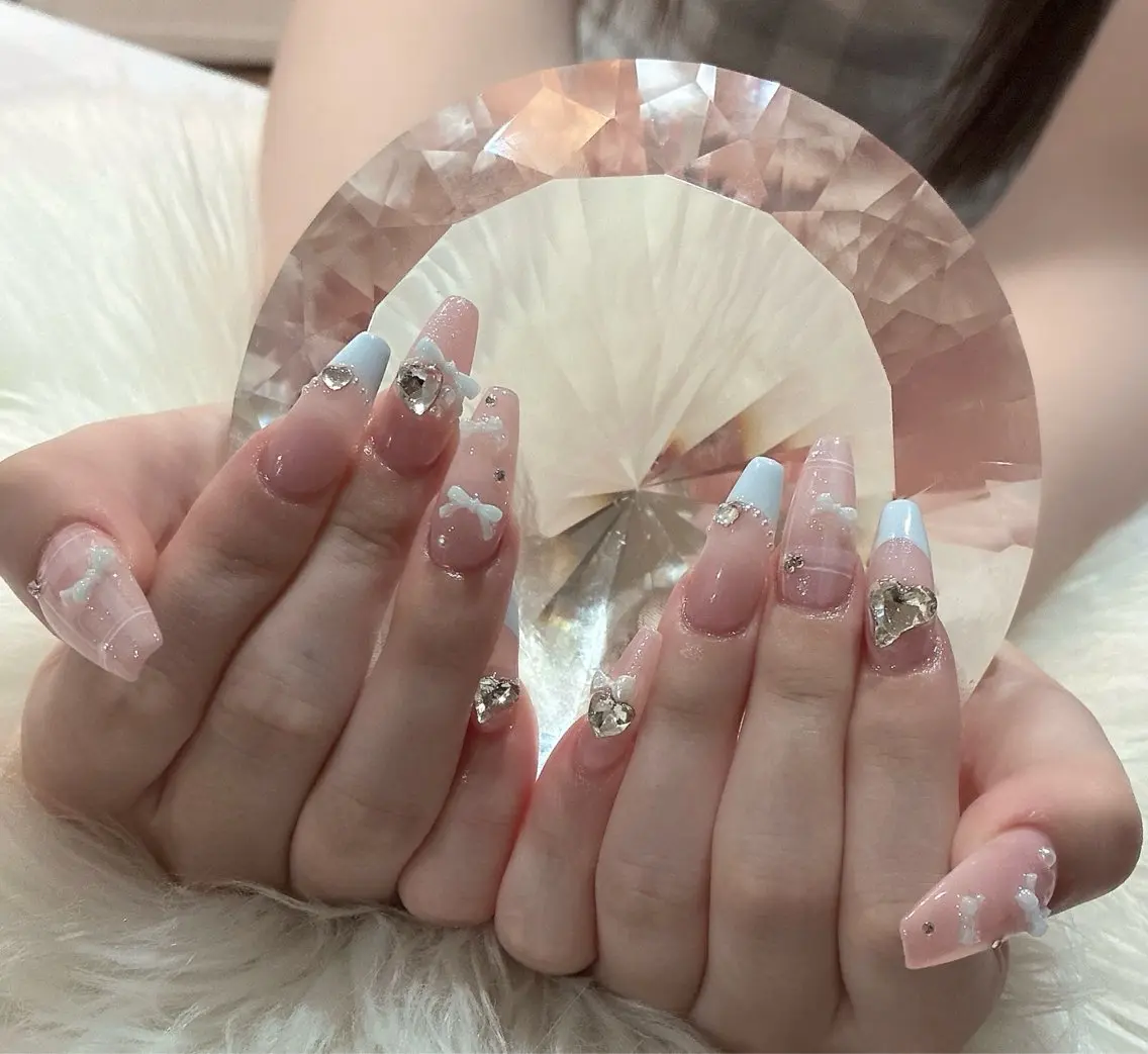 ネイル ハンドネイル LoaChaton kaeのネイルデザイン