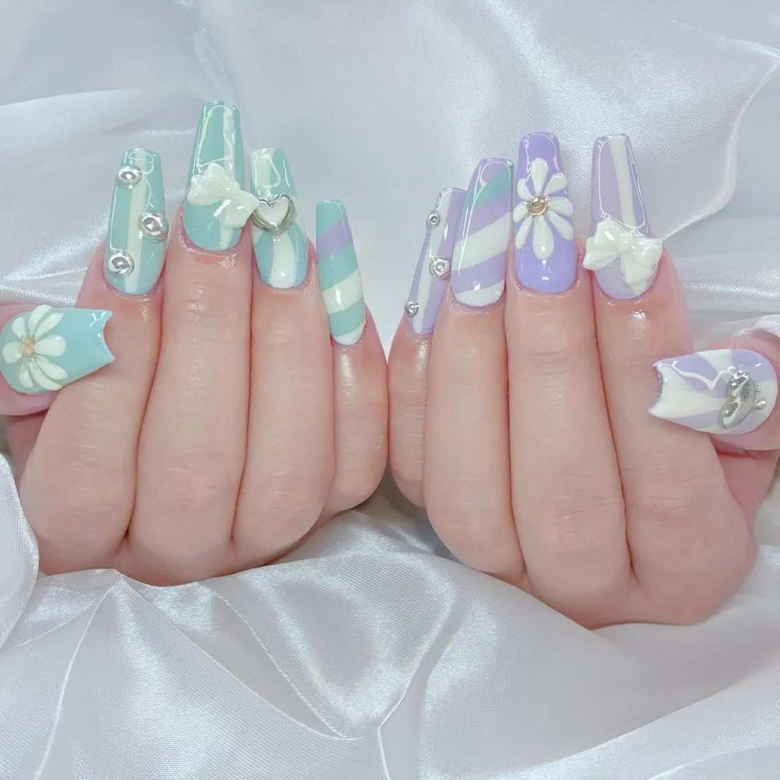 ネイル 桜ネイル フレンチネイル グラデーション 韓国ネイル マグネットネイル ハンドネイル ハンドケア Hara Nail 【持ち込みOK】のネイルデザイン