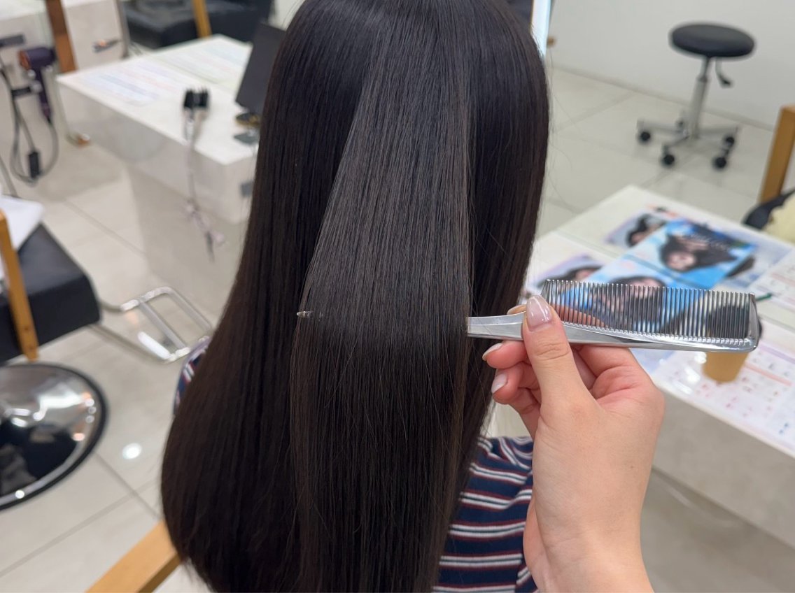ロング トリートメント 艶カラー/髪質改善 🩶Yukiのヘアスタイル