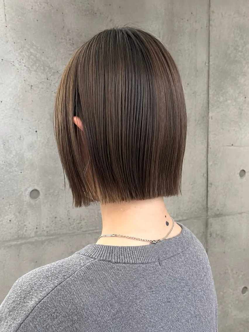 ミディアム 切りっぱなしボブ ボブ ミニボブ/レイヤー ボブ/渋谷/ 宍戸のヘアスタイル
