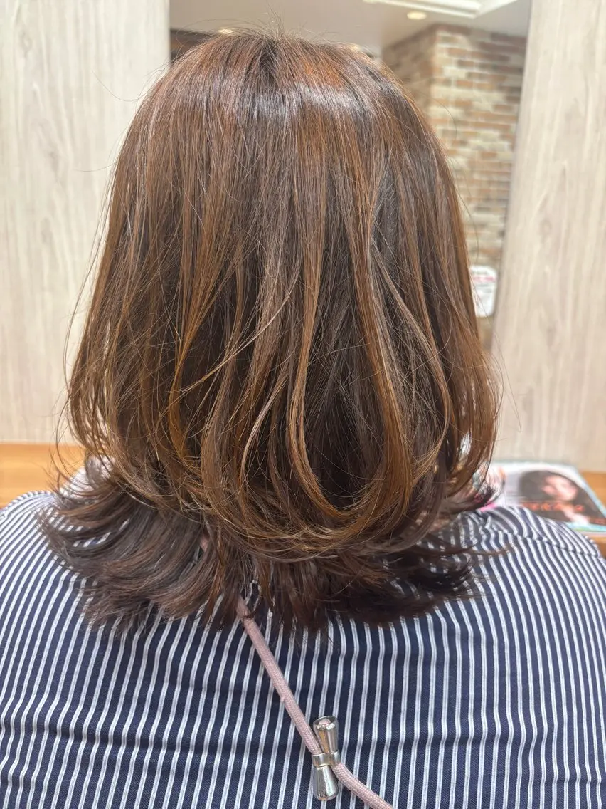 ミディアム レイヤーカット ゴトウ チヅルのヘアスタイル