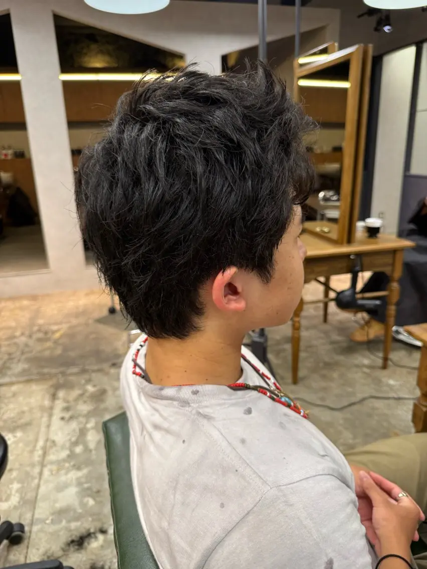 ショート メンズ T Hのヘアスタイル