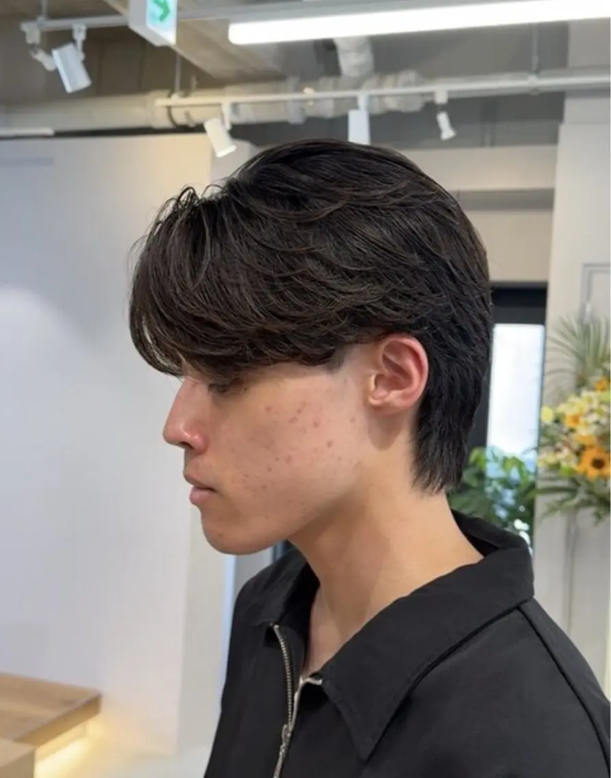 ミディアム メンズ ミディアムパーマ センターパート フェザーパーマ メンズパーマ モテ髪/メンズカット 🤡KAITOのヘアスタイル