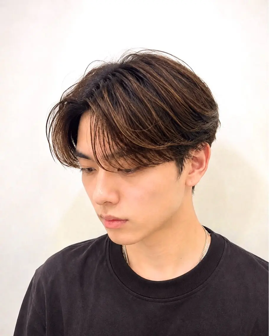 ミディアム カット ヘアカラー トリートメント 横浜メンズブリーチ カラー/YUYAのヘアスタイル