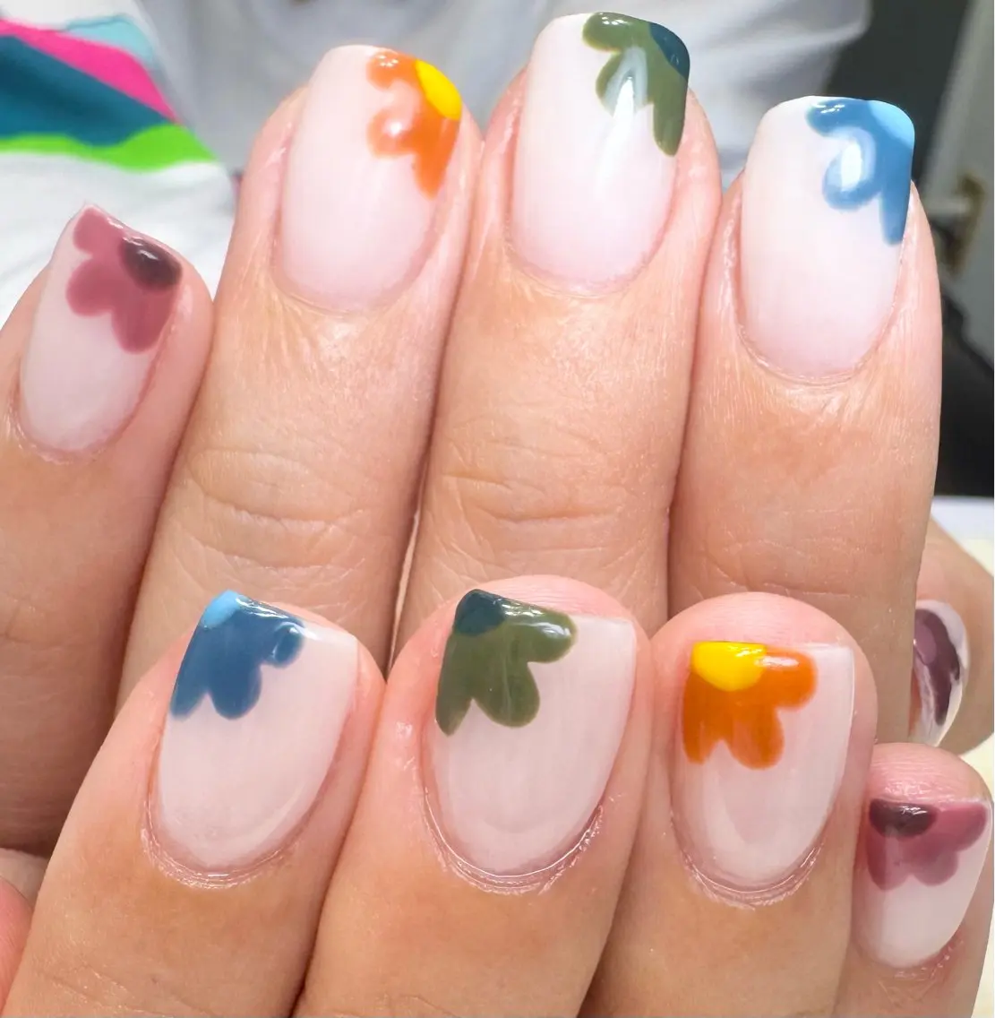 ネイル フラワーネイル 東かがわ市 ｜大人可愛いネイルのネイルデザイン
