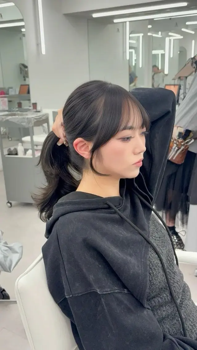 ロング カラー レイヤーカット 小顔カット カット ヘアカラー トリートメント 韓国ヘア/レイヤー/ 顔まわり足立遥奈のヘアスタイル