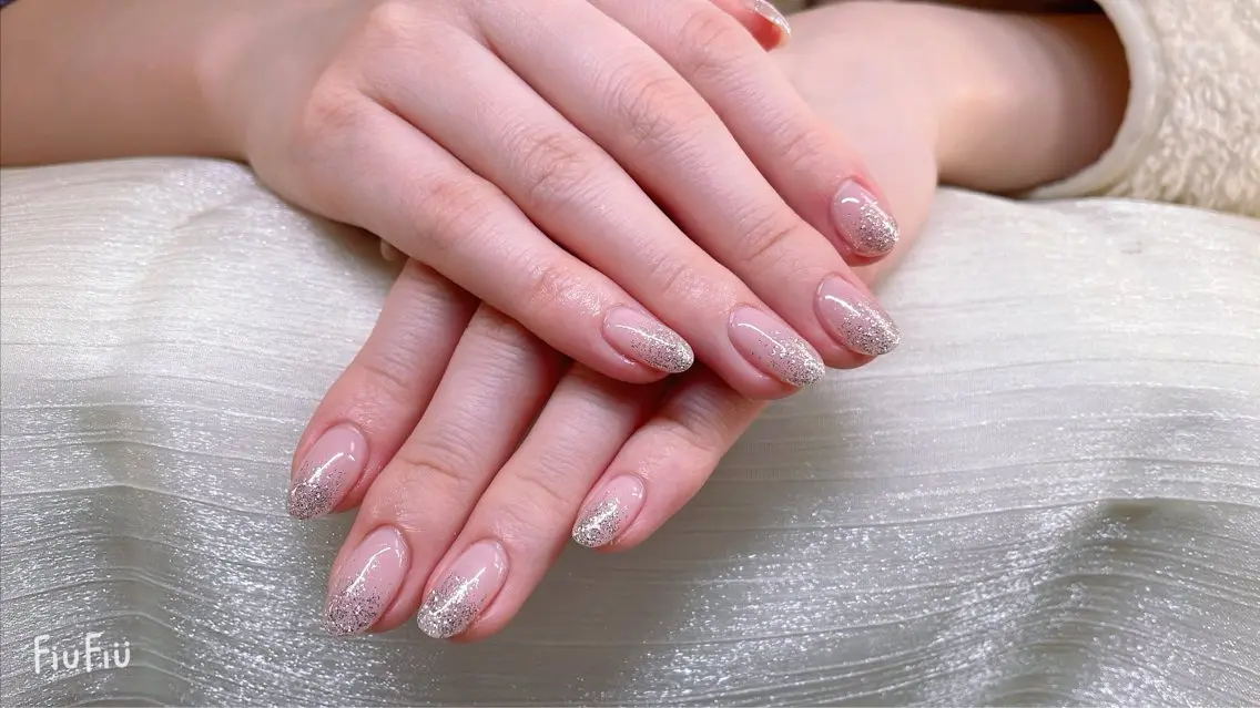 【Hand】💞ベース色付きラメグラデーション💞の写真