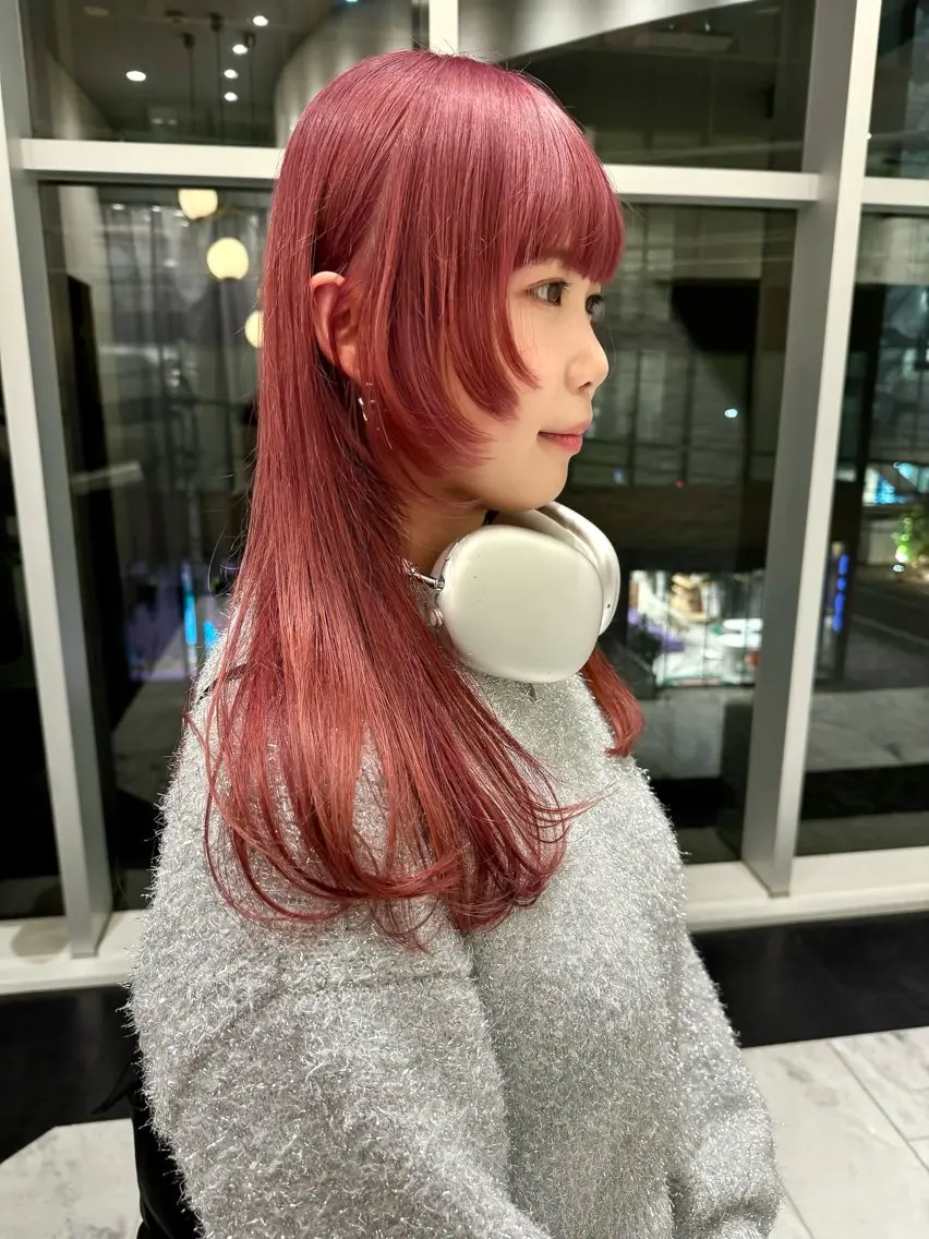 ミディアム カラー カット ヘアカラー トリートメント ブリーチ😼 ボブ✍️レイヤーのヘアスタイル