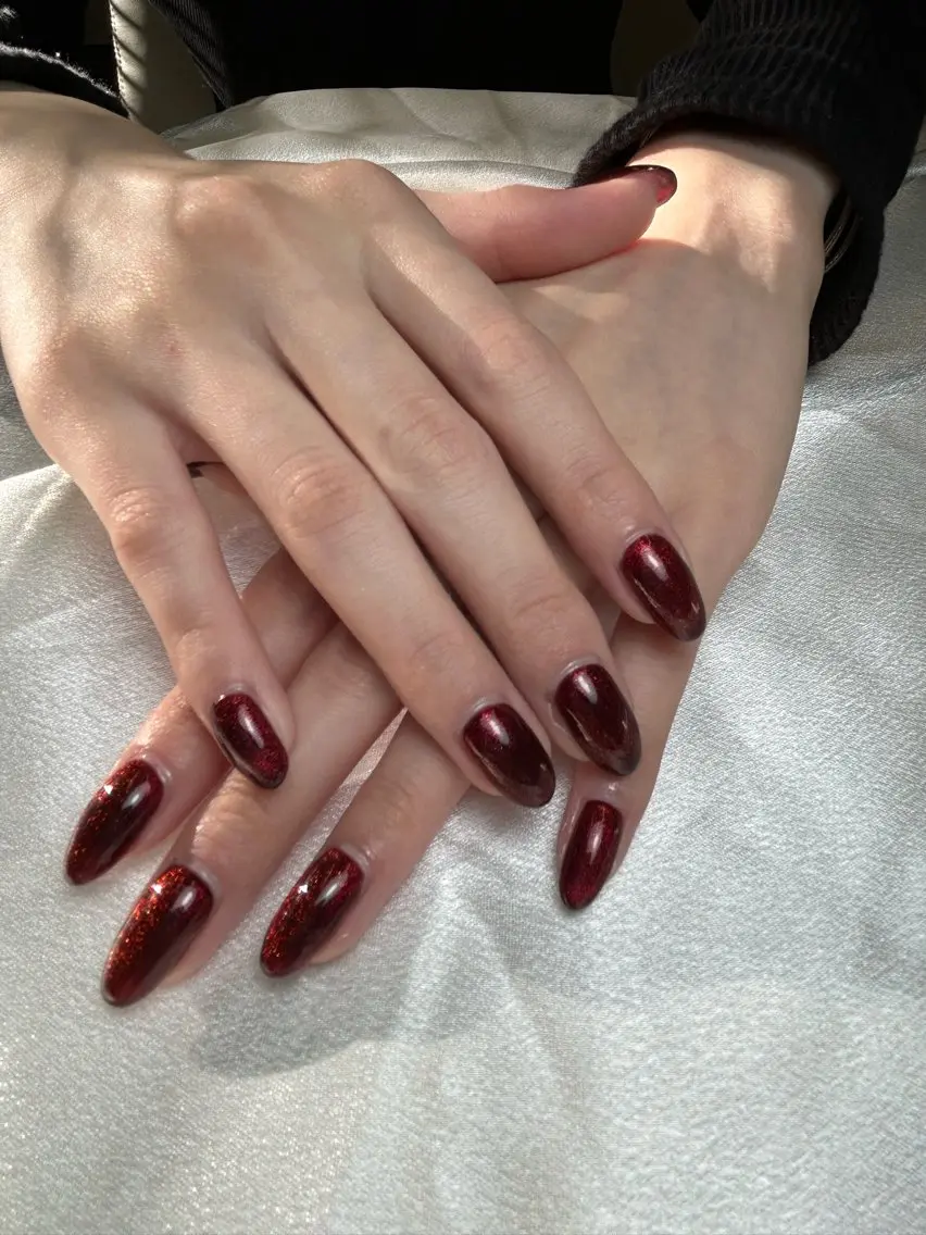 ネイル マグネットネイル マグネットワンカラー ワンカラーネイル ハンドネイル ハンドケア Luana .nailのネイルデザイン