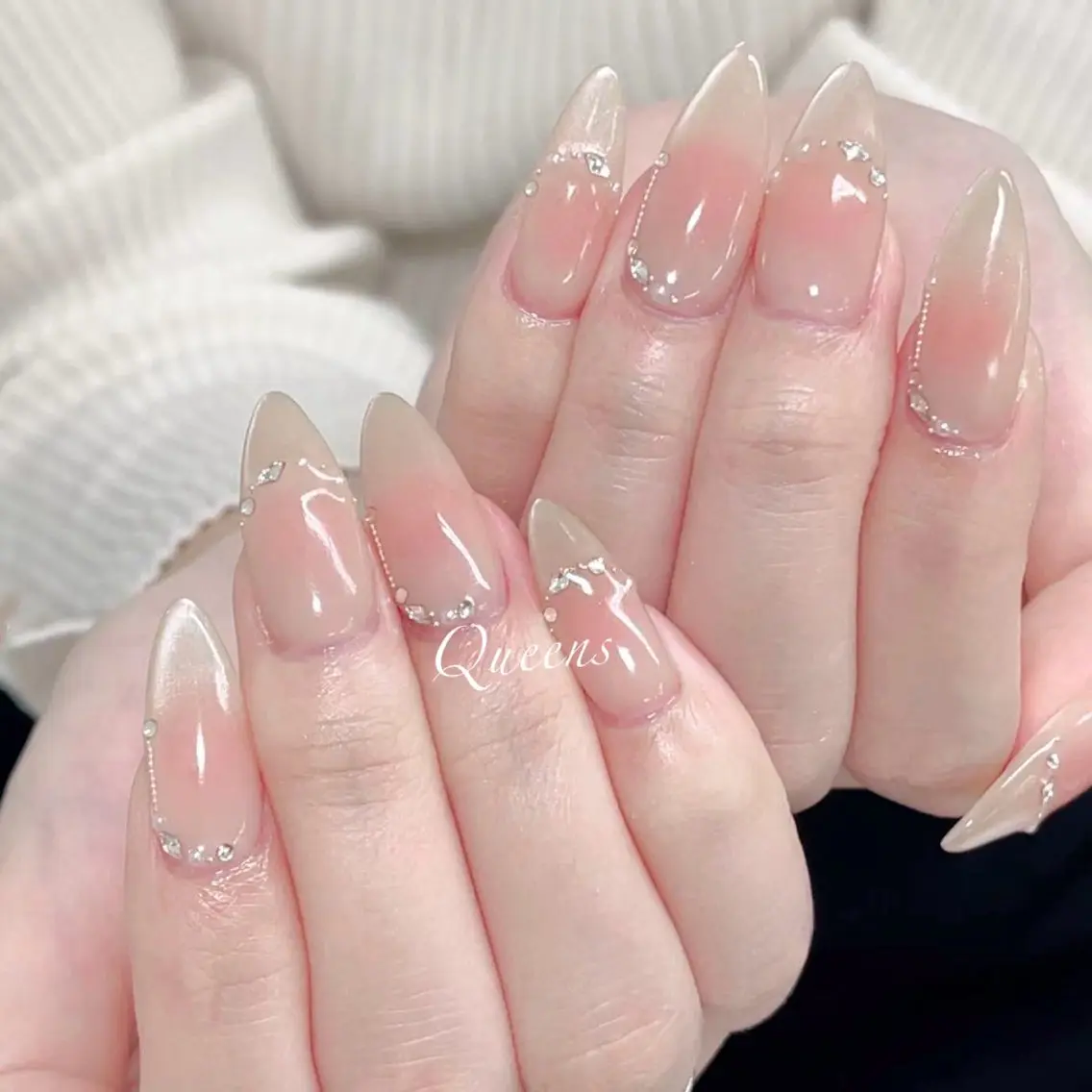 ネイル ハンドネイル Queens マオのネイルデザイン