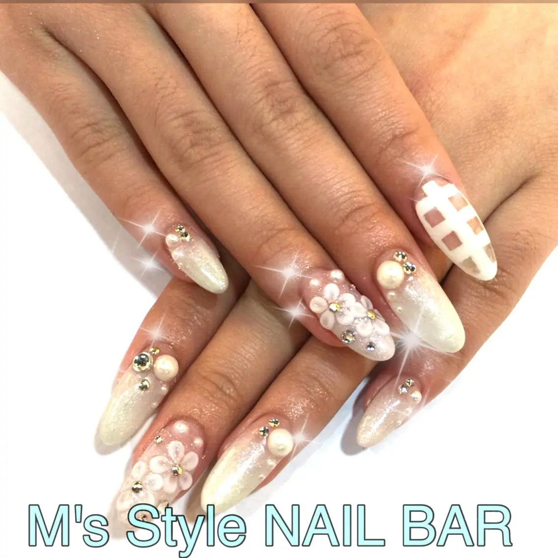 ネイル 持ち込み ホワイト 冬ネイル ハンドネイル M's Style NAIL BARのネイルデザイン