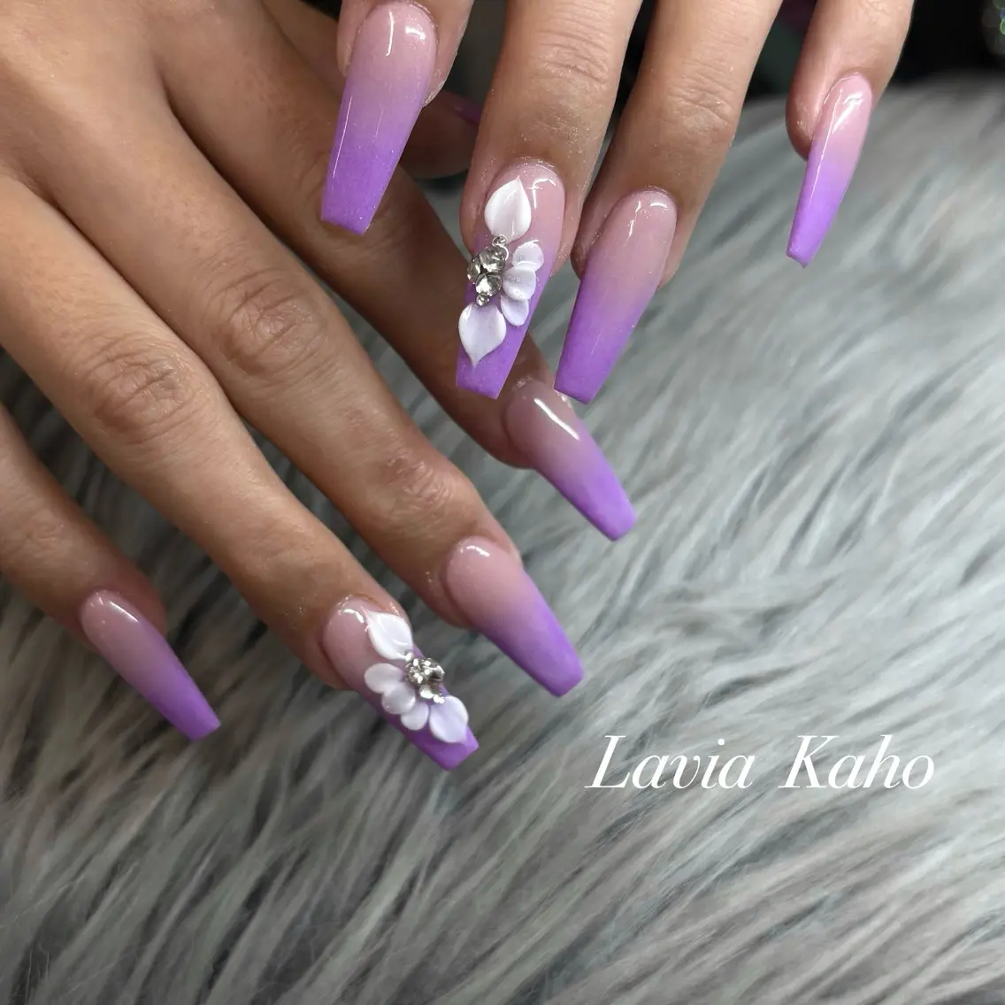 ネイル Lavia🎀 kahoのネイルデザイン