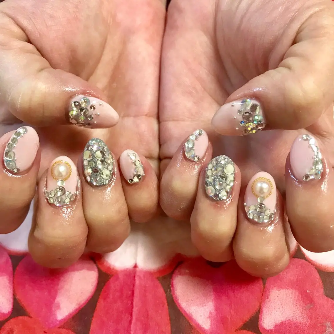 ネイル LOVEnail tomoのネイルデザイン