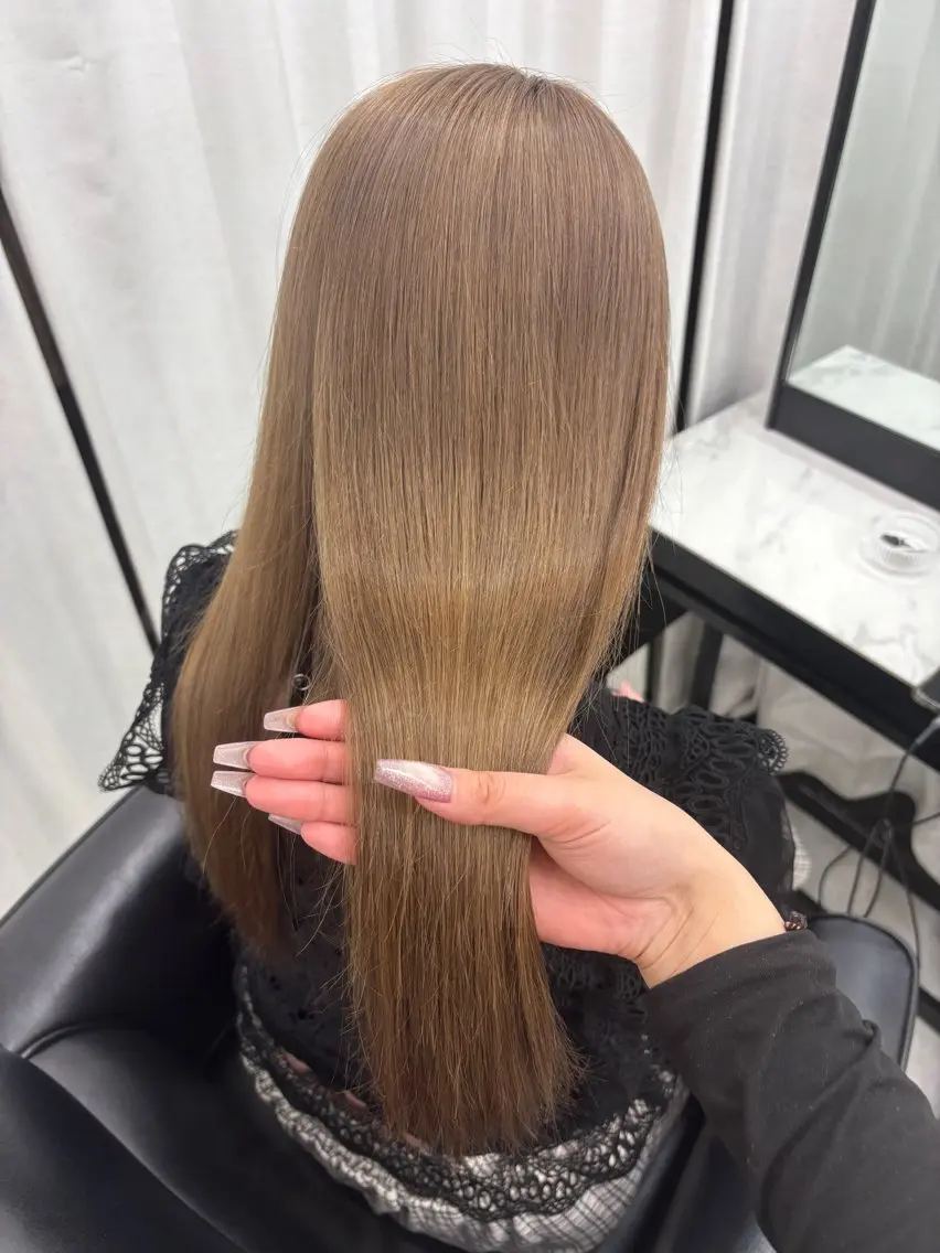 ロング カラー ヘアカラー ブリーチ/エクステ モデル募集中🖤のヘアスタイル