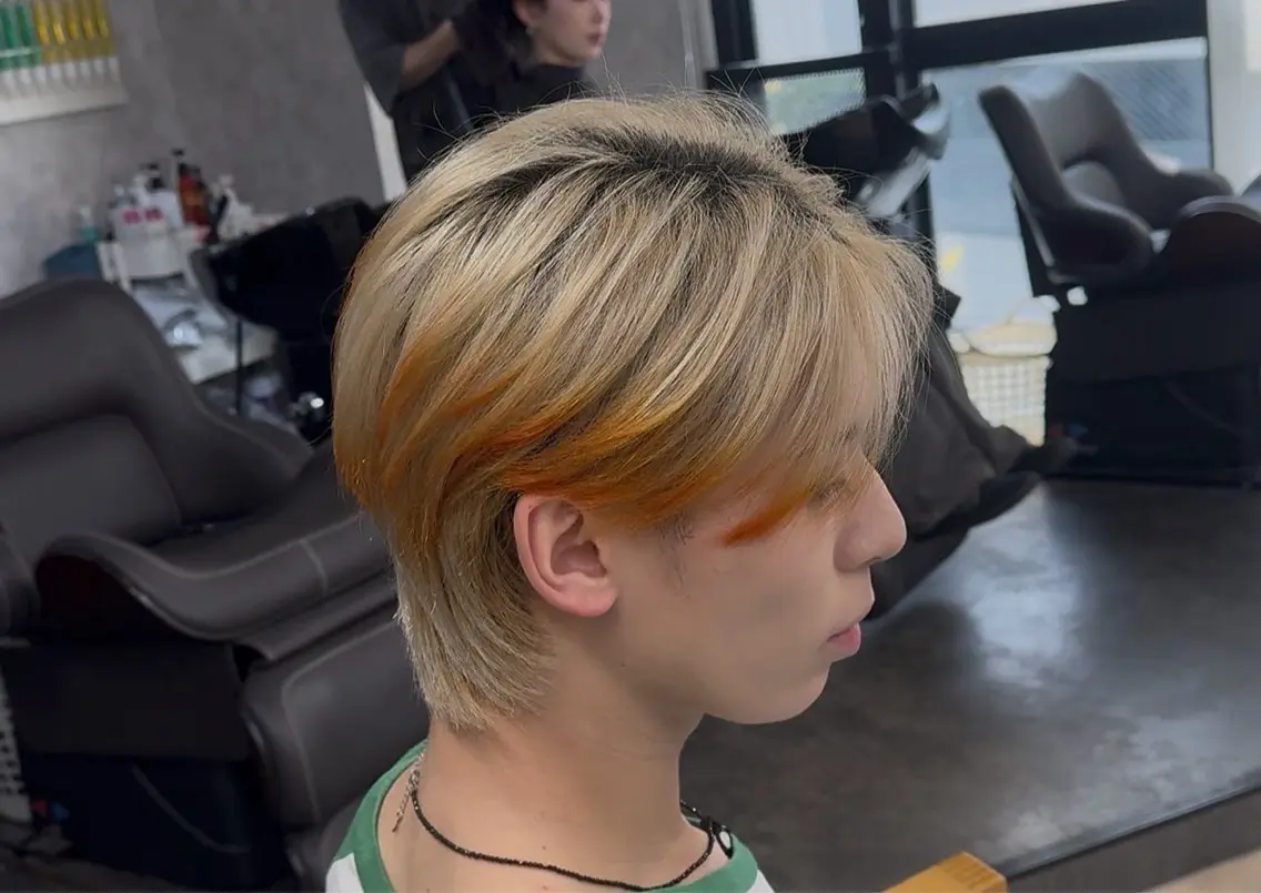 カラー メンズ 佐々木 哲太のヘアスタイル
