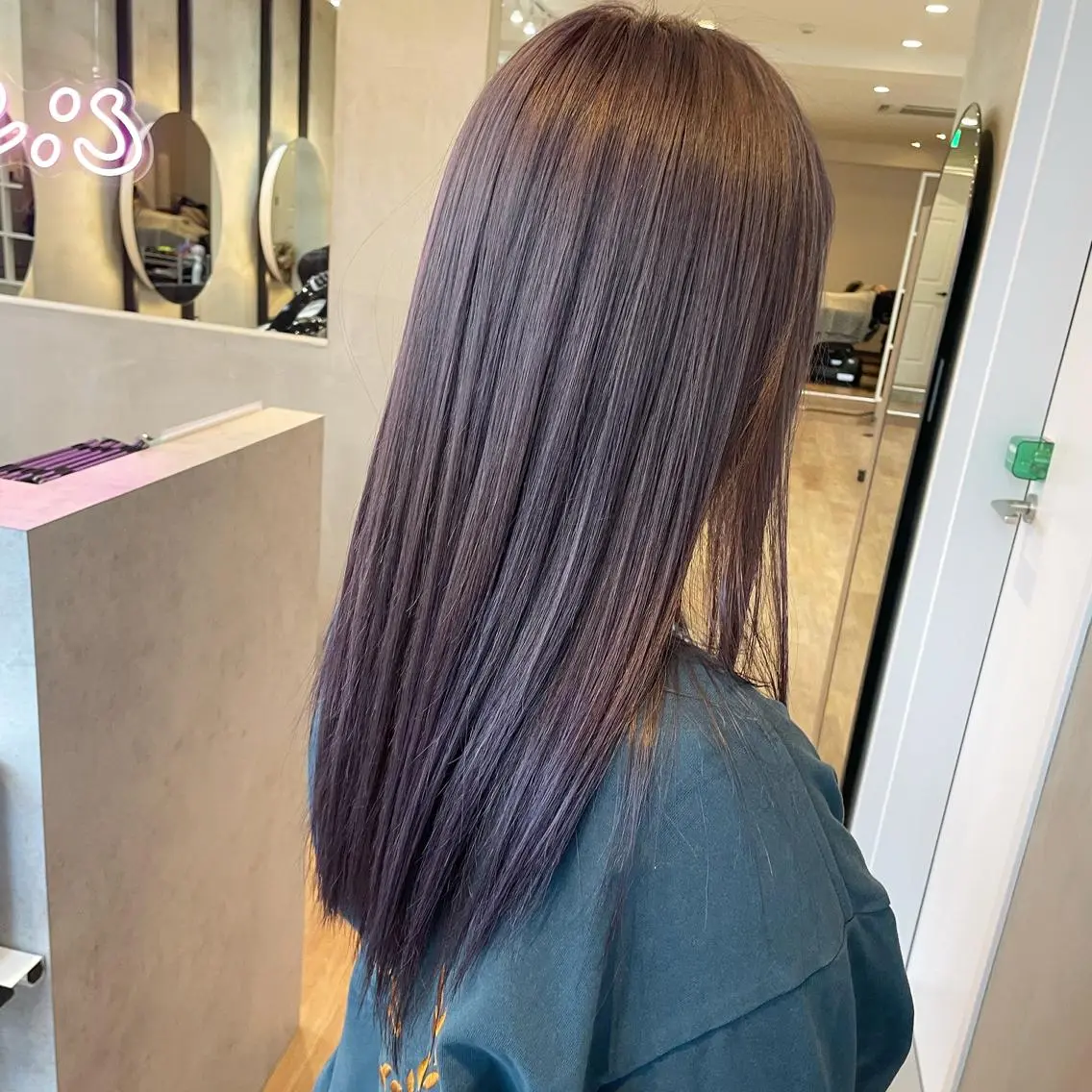 セミロング カラー グレージュ ラベンダーカラー ラベンダーグレージュ ラベンダーグレー yoshi （髙橋）のヘアスタイル