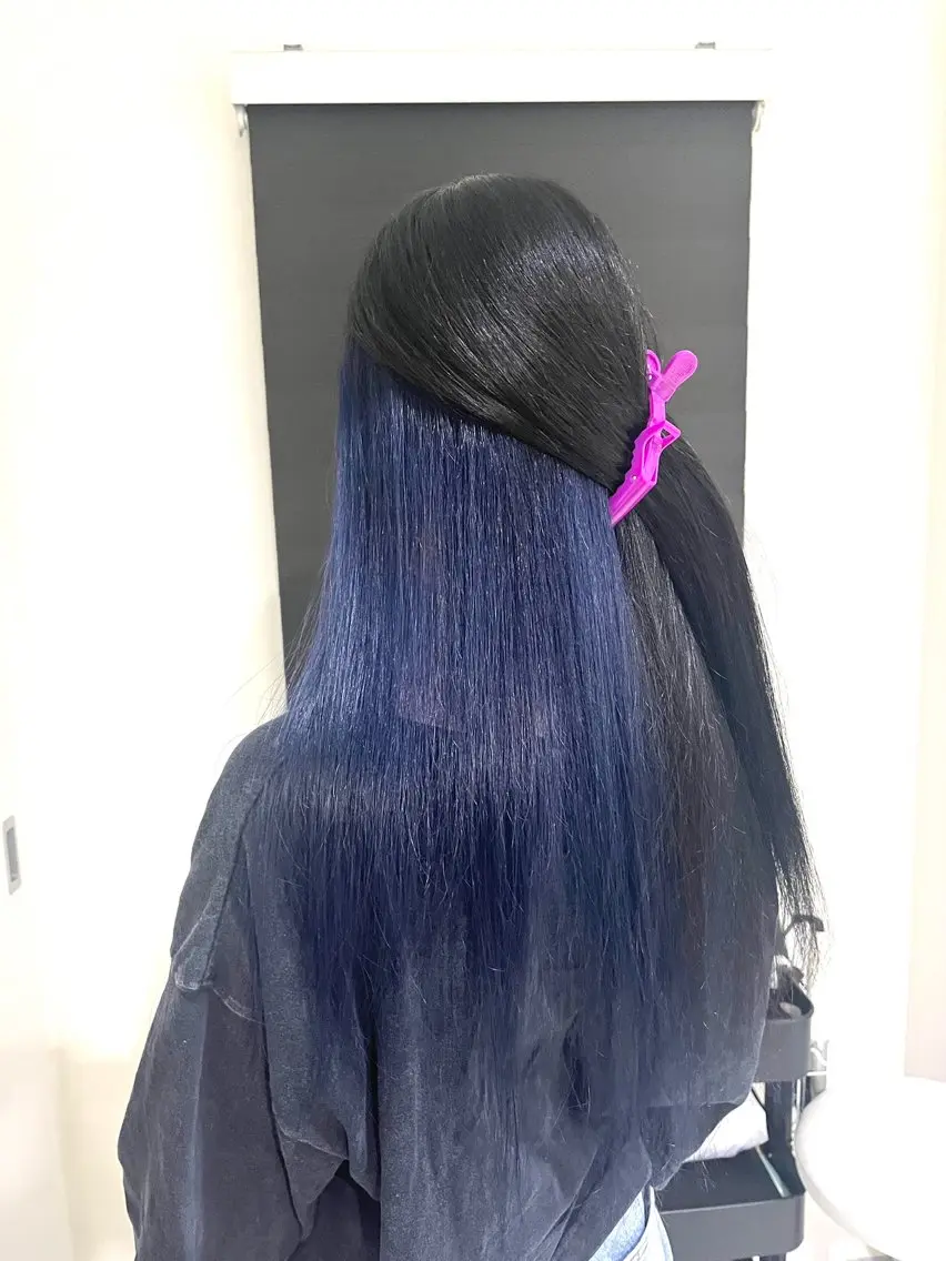 ロング カラー イロアイヘアー Renのヘアスタイル