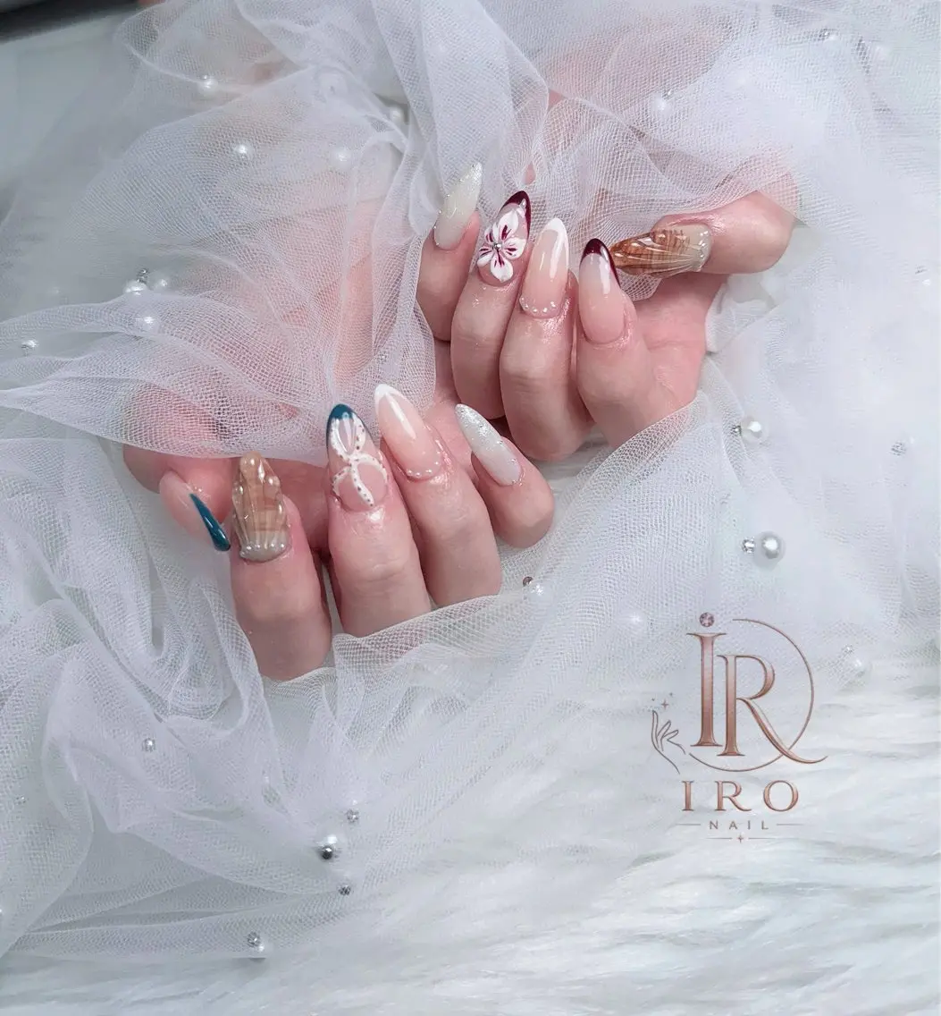 ネイル ハンドネイル iro nailのネイルデザイン