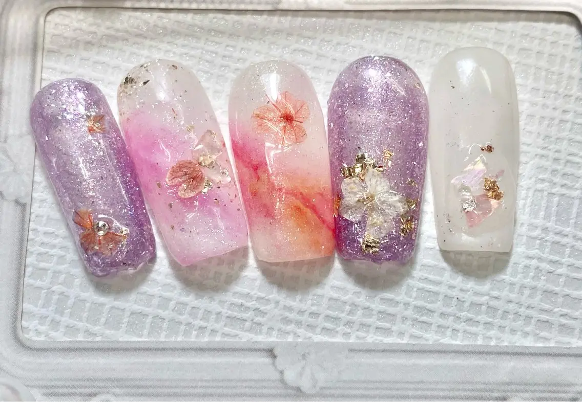 カラー  Nail 秋(アキ)のネイルデザイン