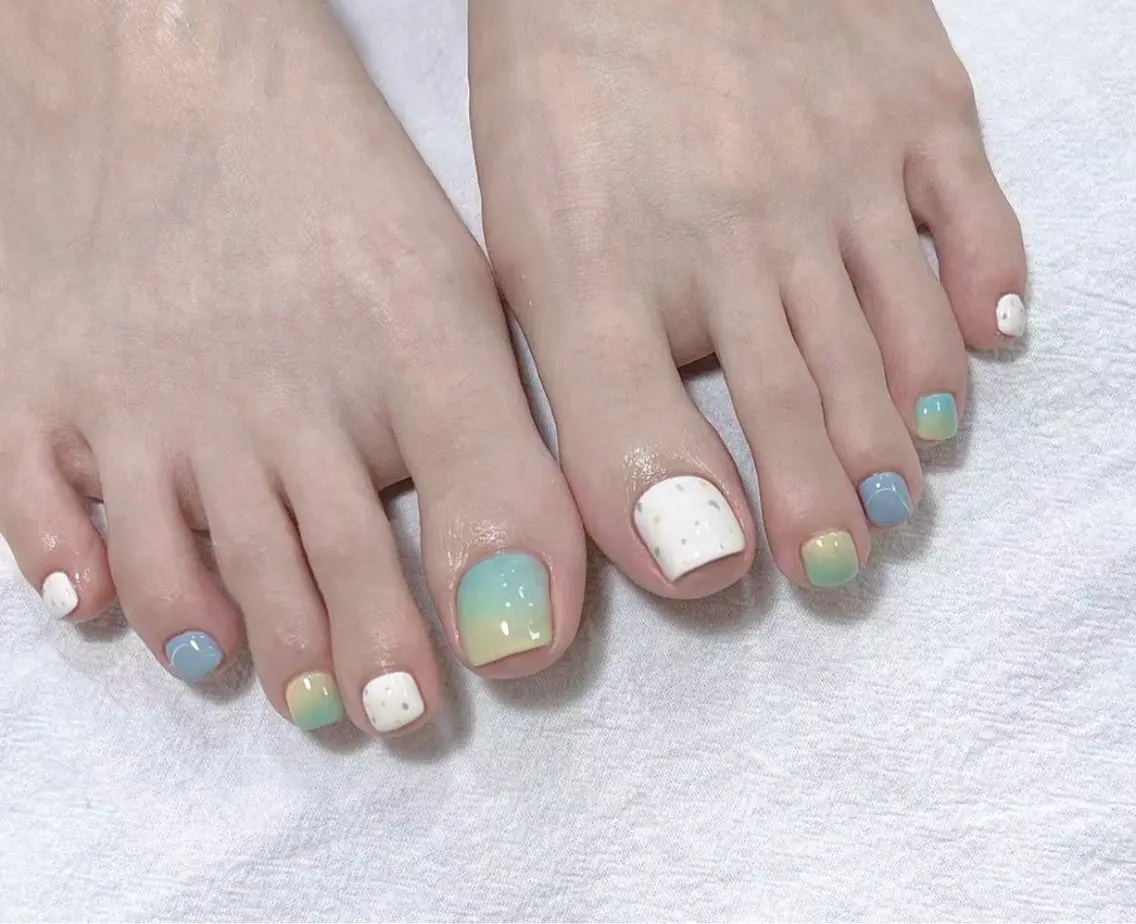 ネイル 🎀M nails✨ ビューティーのネイルデザイン