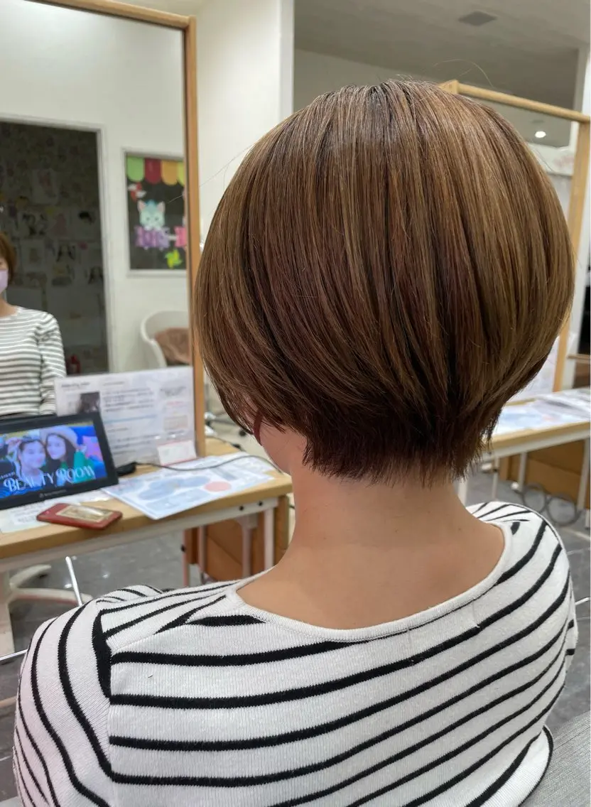ショート カット PROGRESS‣‣ 福澤 可音🐯🐝のヘアスタイル