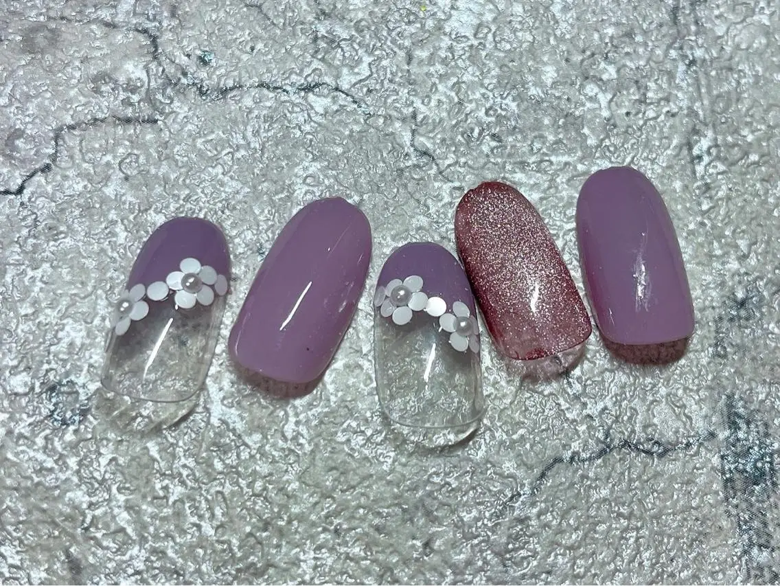 ネイル オーロラネイル フラワーネイル フットネイル フレンチネイル ジェルネイル mogunail &blowのネイルデザイン