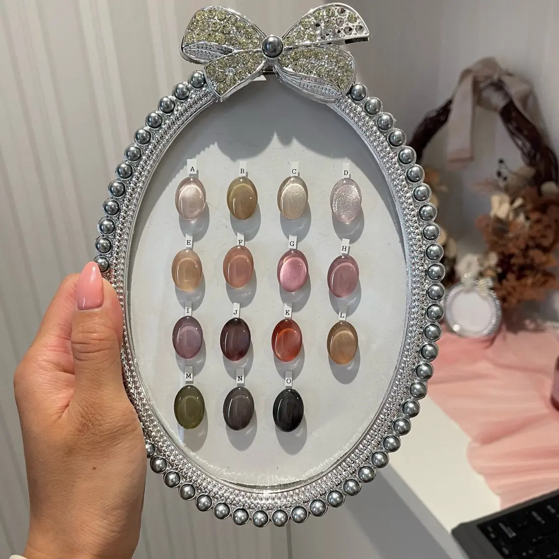 ネイル マグネットネイル petit luxe 🎀narumiのネイルデザイン