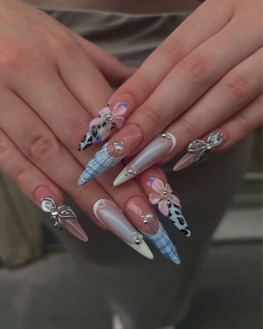 ネイル キラキラネイル 韓国ネイル ロングネイル シンプルネイル ワンホンネイル ハンドネイル Rina Nail.Novaのネイルデザイン