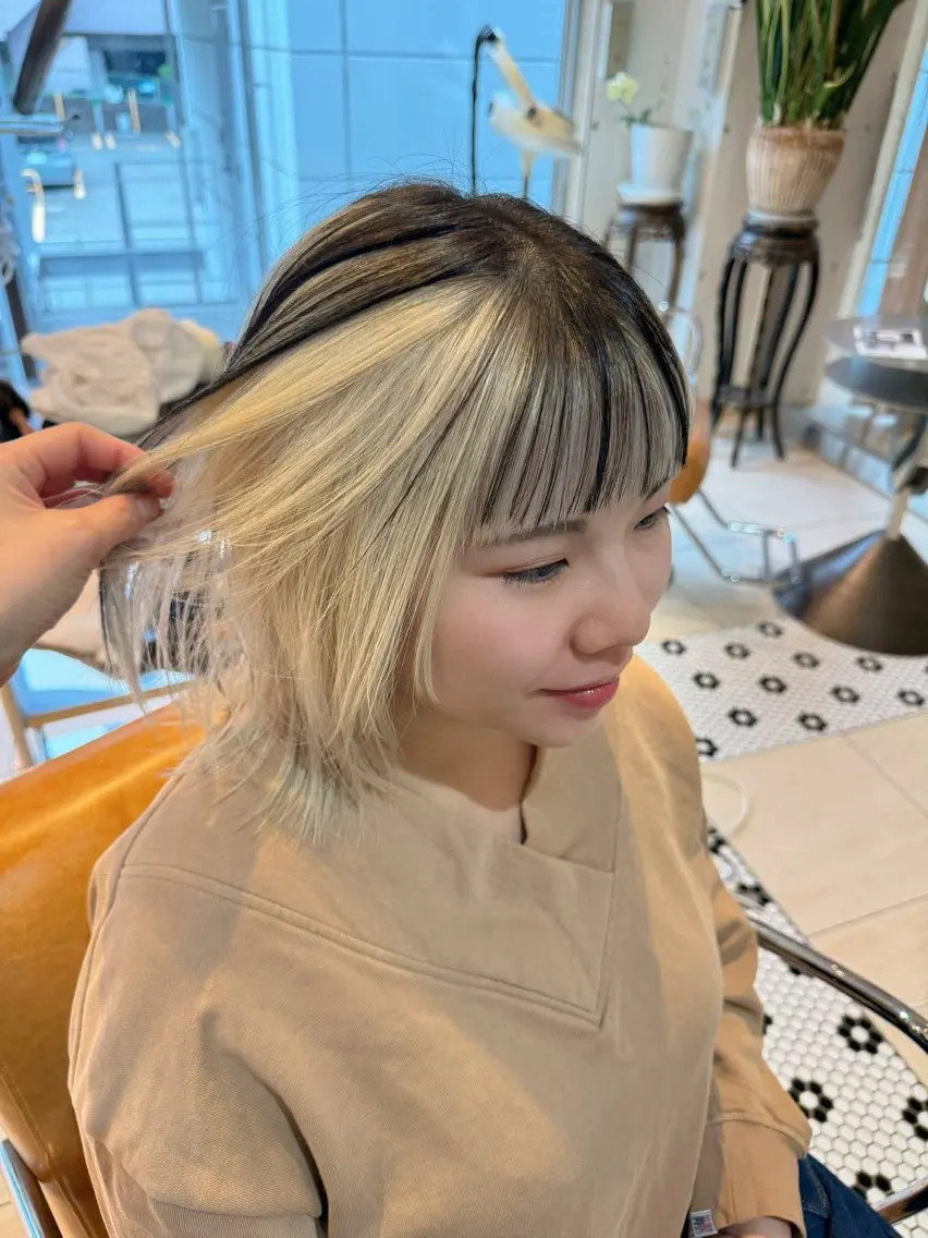 ミディアム カラー カット 樋口 夏希のヘアスタイル