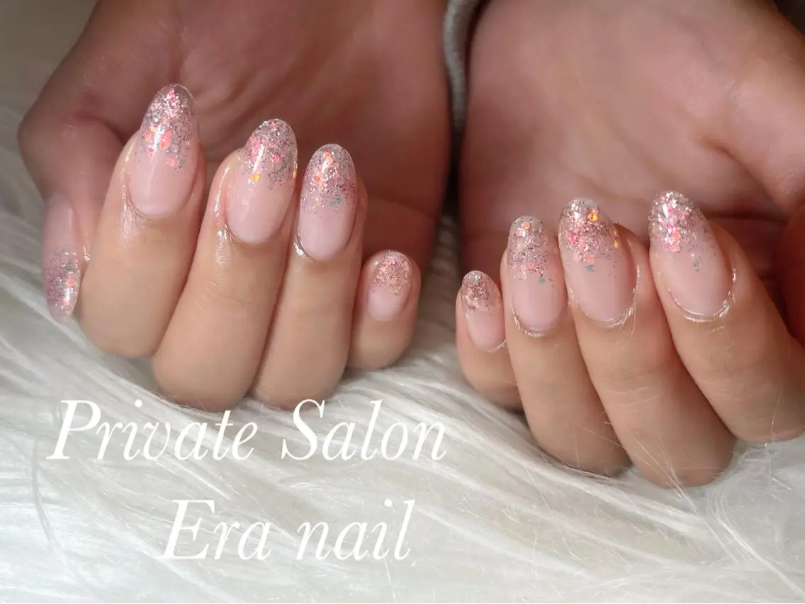 ネイル グラデーション ラメ(グリッター) ラメグラデーション ハンドネイル Era nailのネイルデザイン