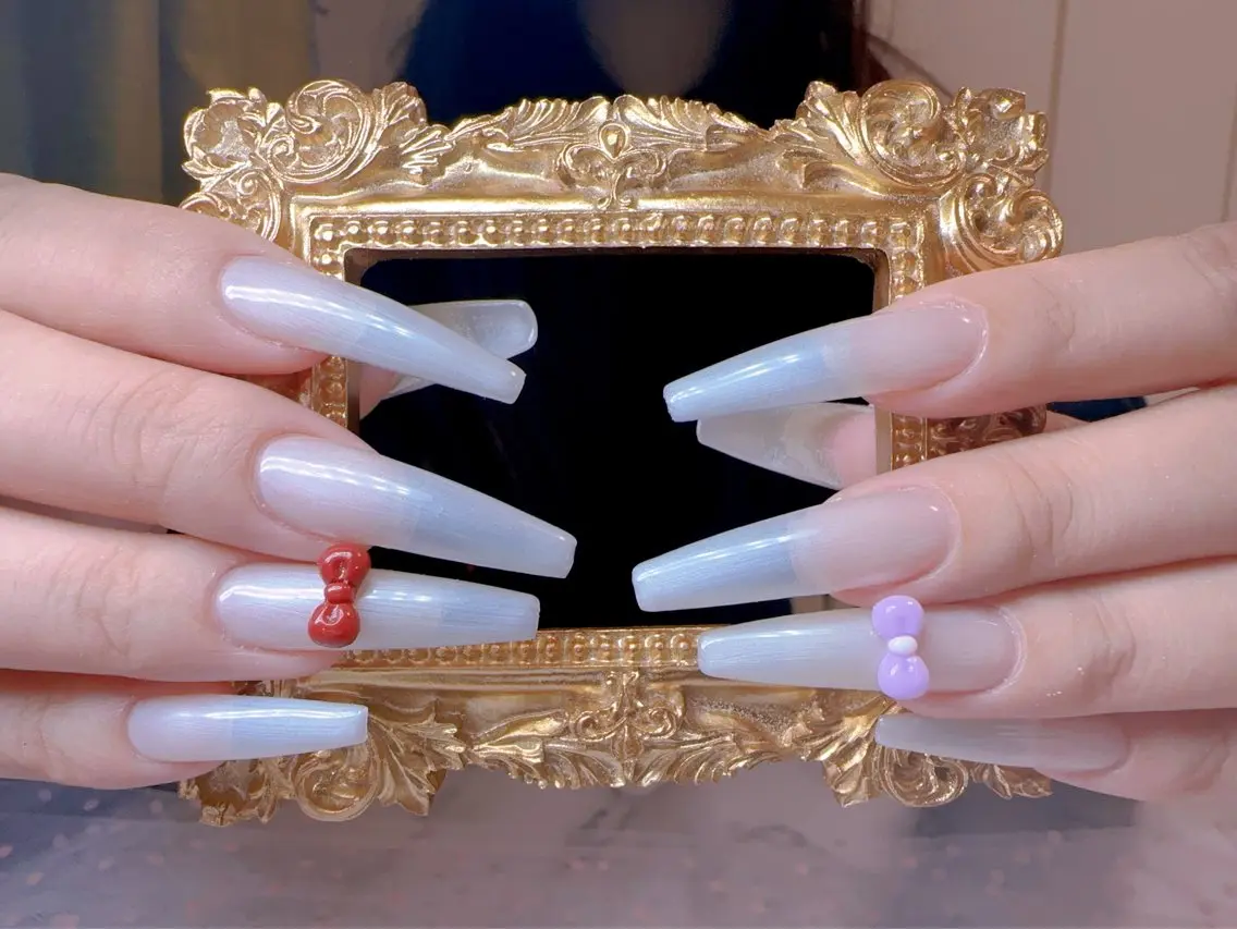ネイル オーロラネイル フットネイル 韓国ネイル ラメ(グリッター) ラメグラデーション ハンドネイル Belle nail salon 新小岩のネイルデザイン