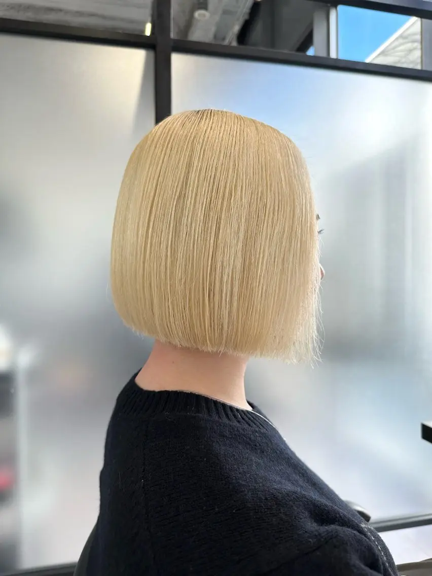 ショート ボブ 大人女性の髪質改善 🫧鷹司郎のヘアスタイル