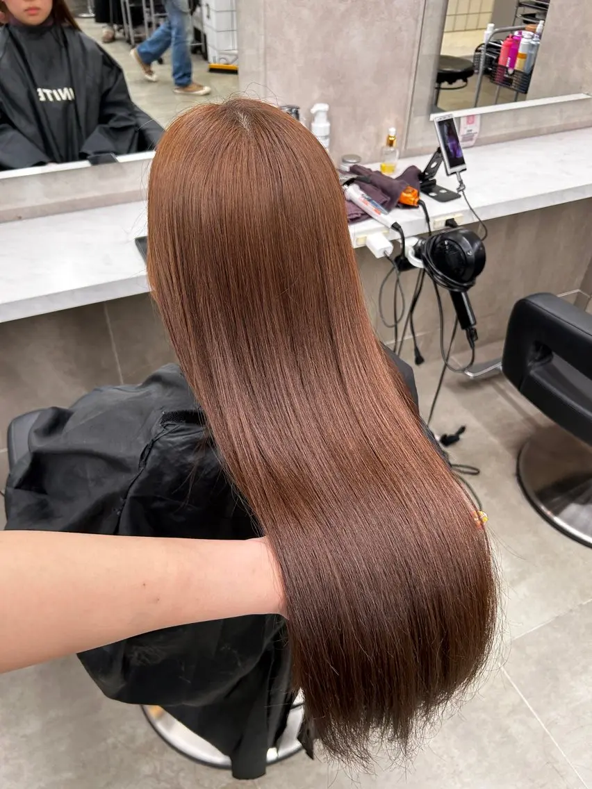 ロング カラー カット ヘアカラー トリートメント ヘッドスパ ヘアセット 🥯縮毛/レイヤー/ ベージュヘア🥯のヘアスタイル