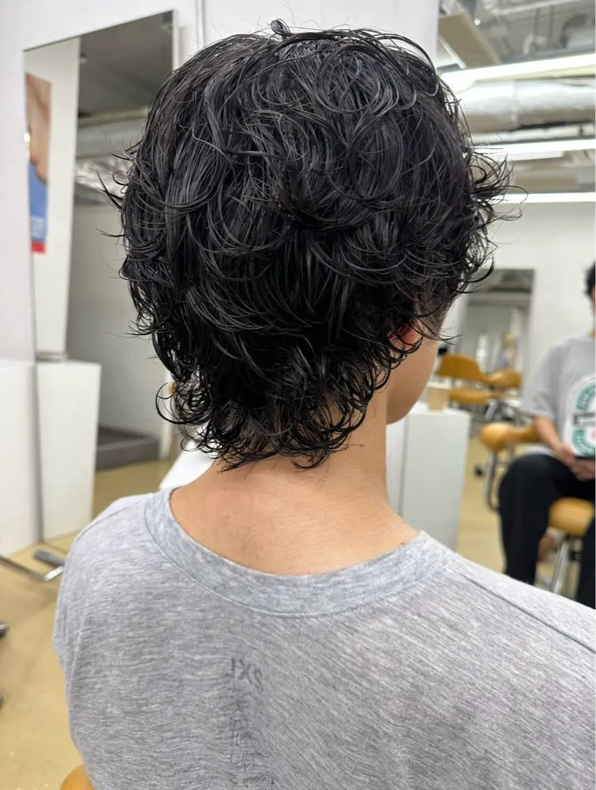 パーマ メンズ メンズウルフカット ウルフカット パーマ 村岡 桃果のヘアスタイル