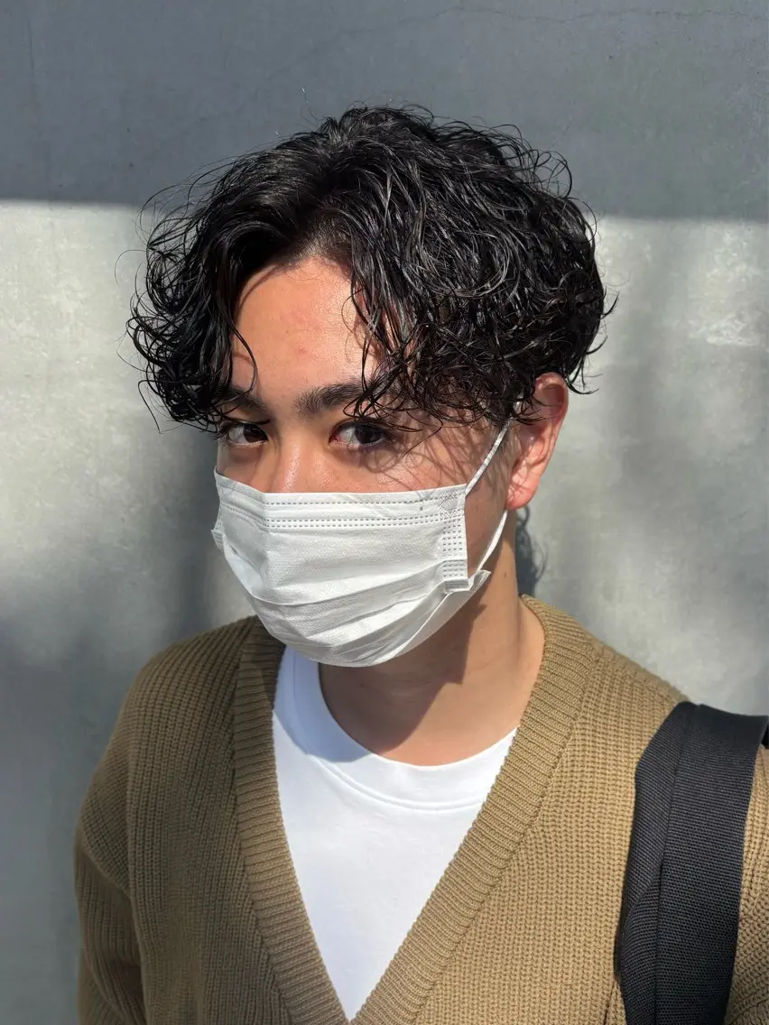 パーマ メンズ カット パーマ ヘッドスパ メンズ特化/センター パート/吉田のヘアスタイル