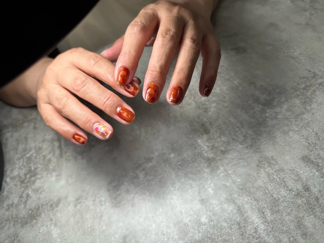 ネイル べっ甲ネイル NAIL'S MODAのネイルデザイン