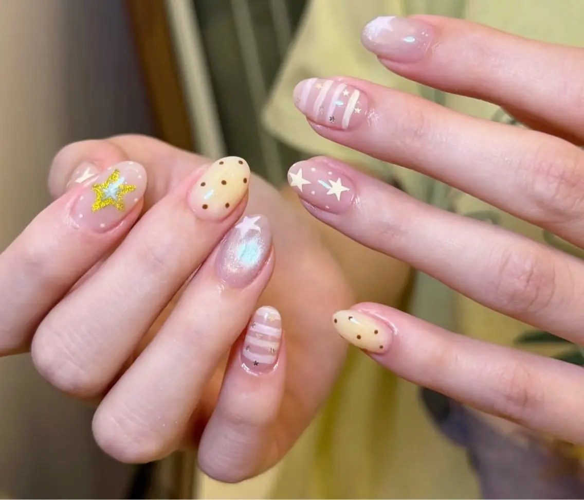 ネイル ハンドネイル Rosy Nailのネイルデザイン