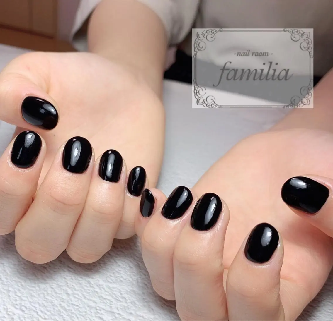 ネイル ハンドネイル -nailroom- familiaのネイルデザイン