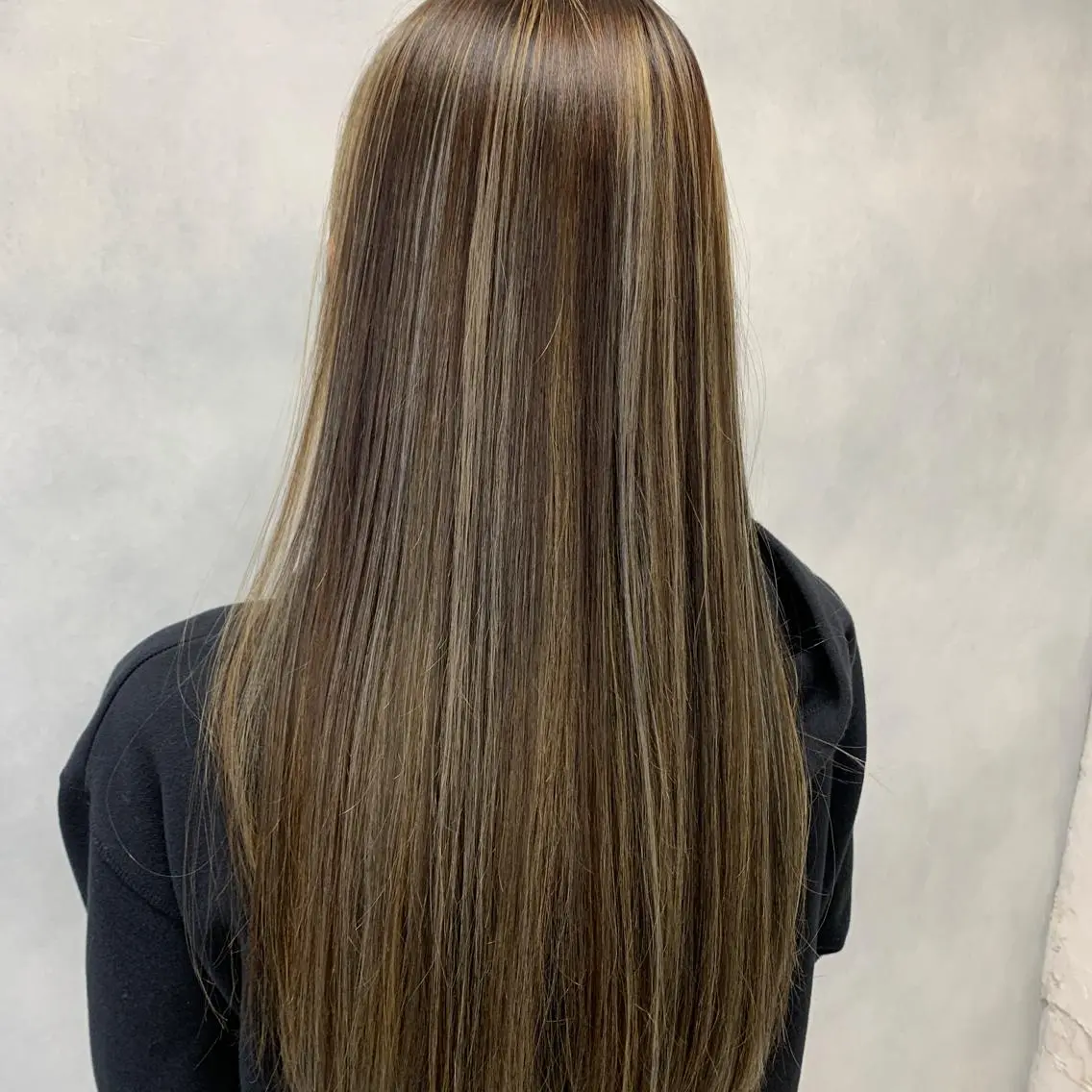 ロング カラー パーマ ヘアアレンジ メンズ キッズ ネイル マツエク・マツパ メンズハイライト ベージュカラー ハイライトカラー ハイライト カット 縮毛矯正 トリートメント nameless髪質 改善ブリーチ心斎橋のヘアスタイル