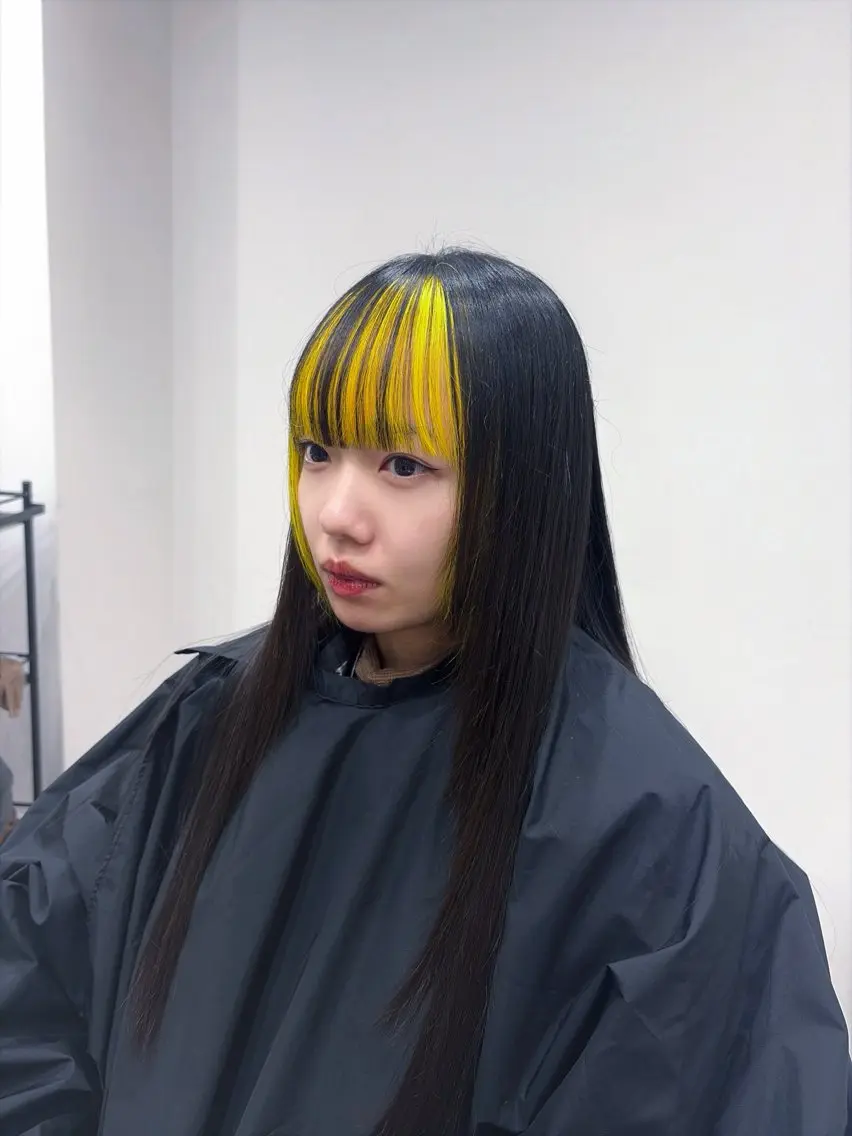 ロング カラー ヘアカラー COSMOS💫 千穂のヘアスタイル