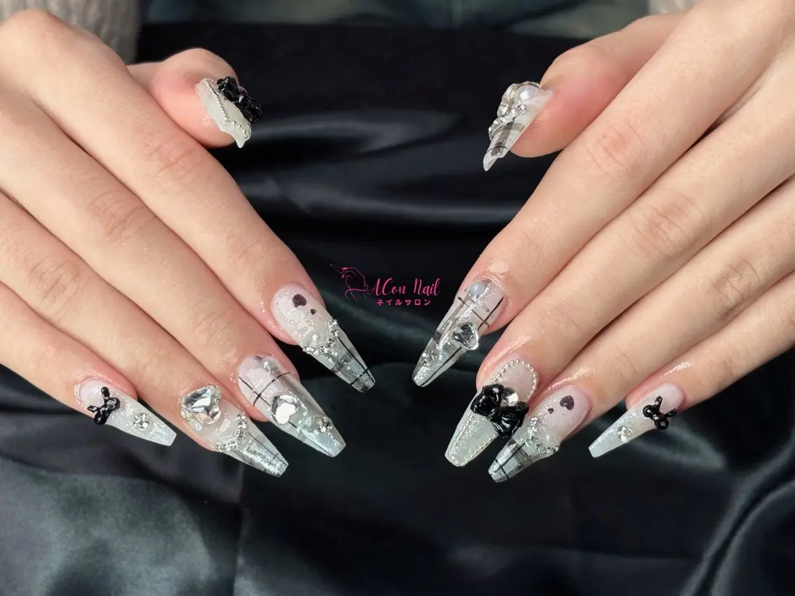 ネイル 桜ネイル 長さ出し フラワーネイル フレンチネイル ジェルネイル ハンドネイル ACon NailSalonのネイルデザイン