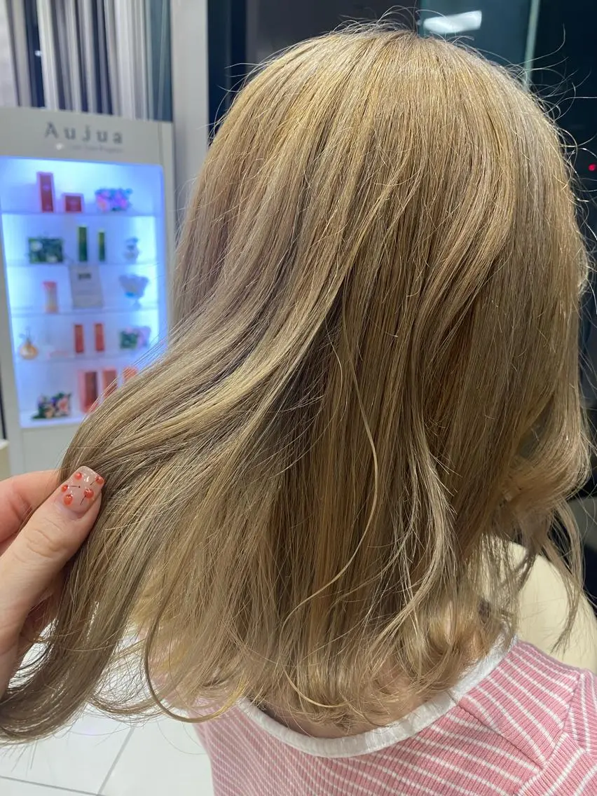 《🫶🏻ブリーチ込み🫶🏻》ダブルカラー➕Aujua 2stepトリートメント🧖🏻‍♀️🫧の写真