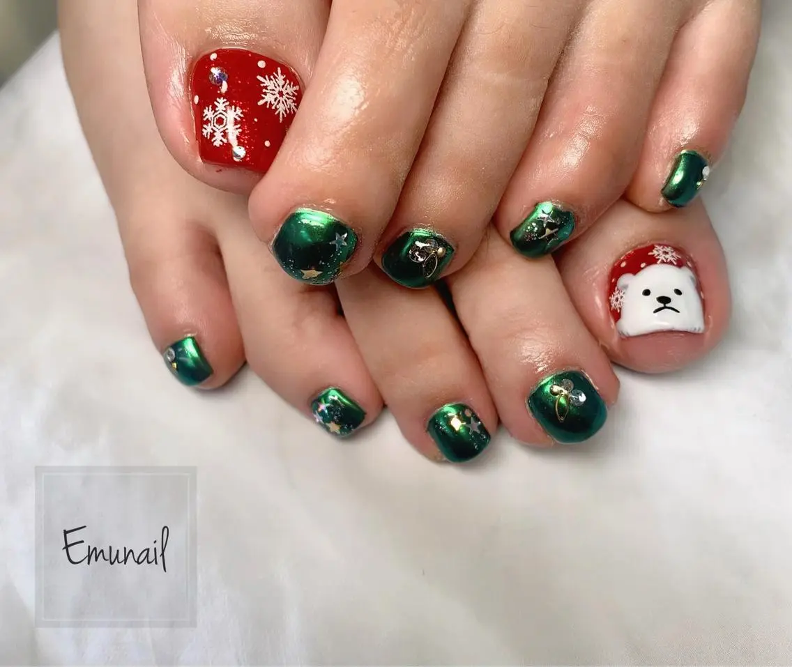 ネイル フットネイル Emu Nailのネイルデザイン
