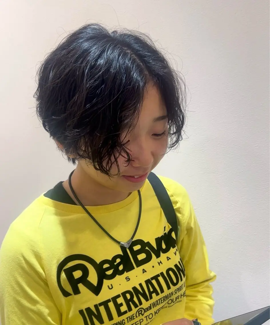 ショート パーマ ショートヘア Emily エミリのヘアスタイル