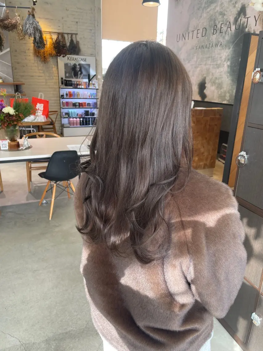 ミディアム チョコレートブラウン テラダ ユウシン西金沢のヘアスタイル