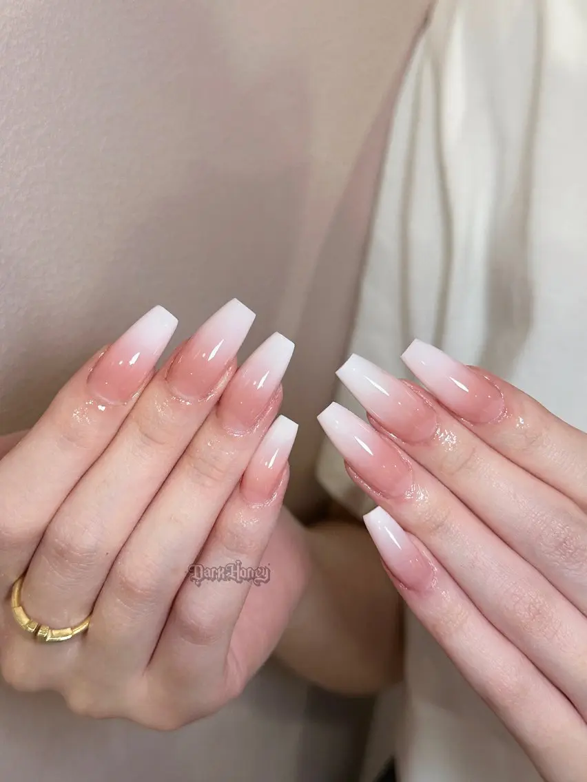 ネイル ハンドネイル Dark honey スカルプ専門原宿店のネイルデザイン
