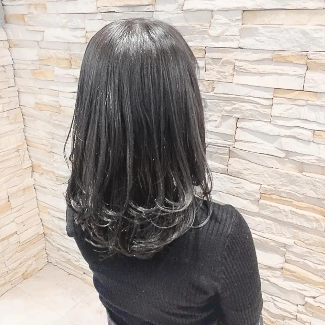 ミディアム カット ヘアカラー トリートメント 🌈アロマヘアルーム 新宿3号店🌈のヘアスタイル