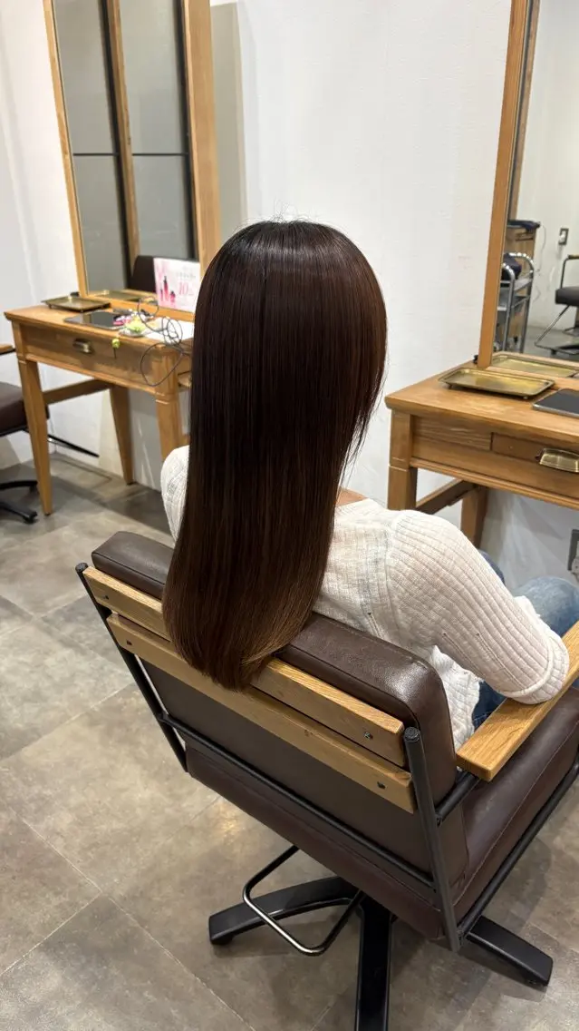 セミロング カット トリートメント M eiのヘアスタイル